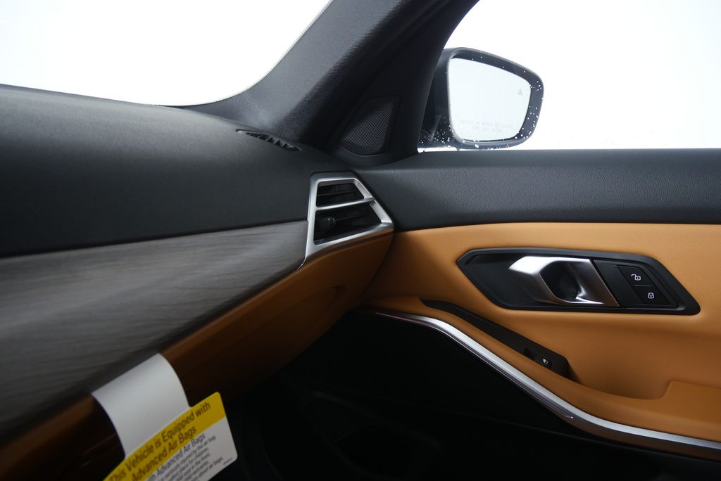 Thumbnail: 2026 BMW 3 Series - 25