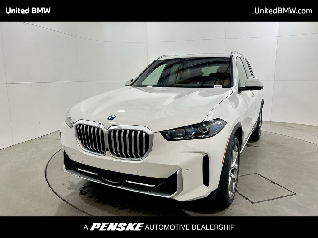 2026 BMW X5 xDrive40i Hero Image