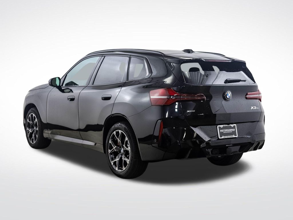 Thumbnail: 2026 BMW X3 - 3