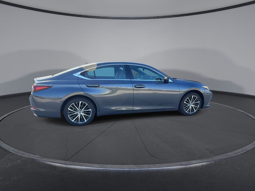 Thumbnail: 2025 Lexus ES - 9