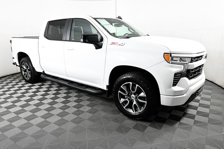 2023 Chevrolet Silverado 1500 RST 2