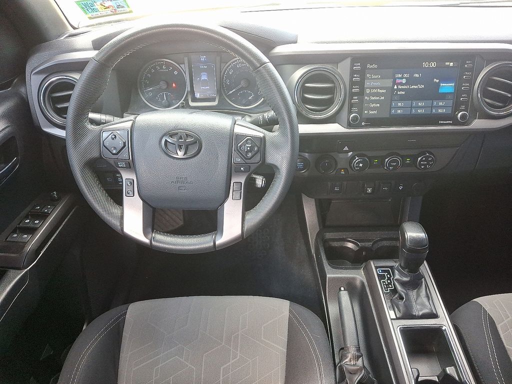 2020 Toyota Tacoma TRD Off-Road 10