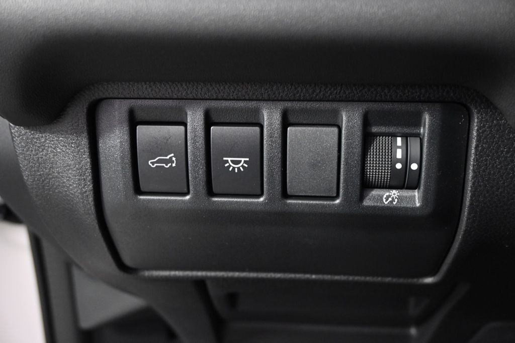 New 2026 White Subaru Touring image 23