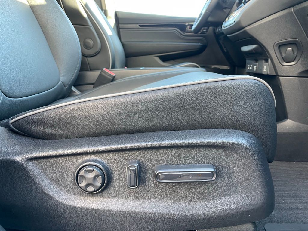 Thumbnail: 2025 Honda Odyssey - 31