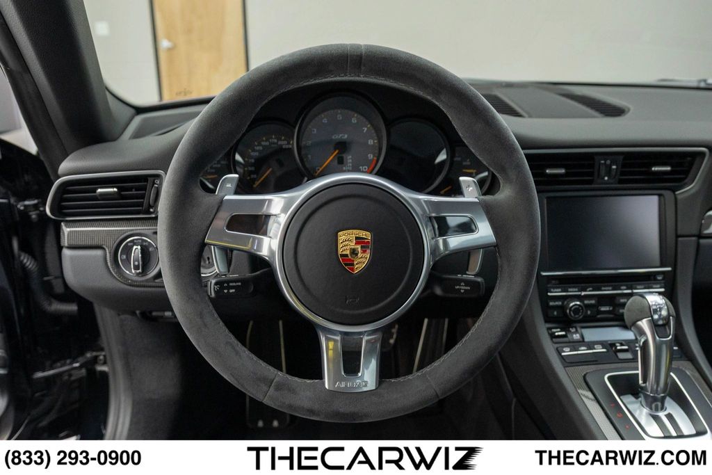 2015 Porsche 911