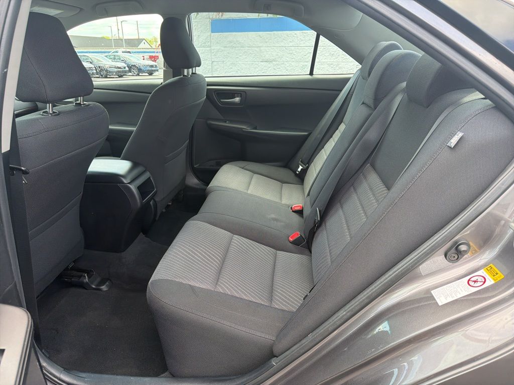 Thumbnail: 2016 Toyota Camry - 19