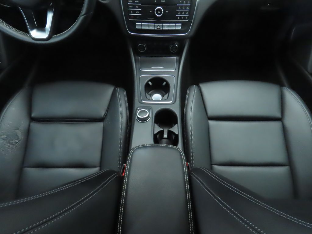 Thumbnail: 2018 Mercedes-Benz CLA - 16