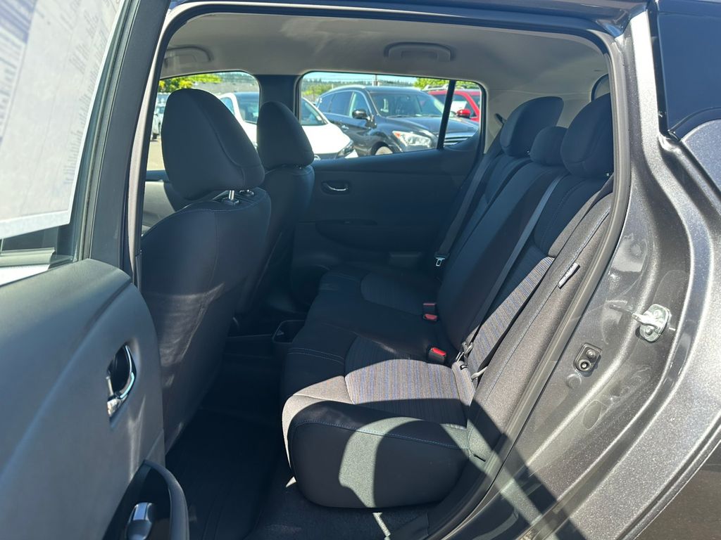 2025 Nissan Leaf SV Plus