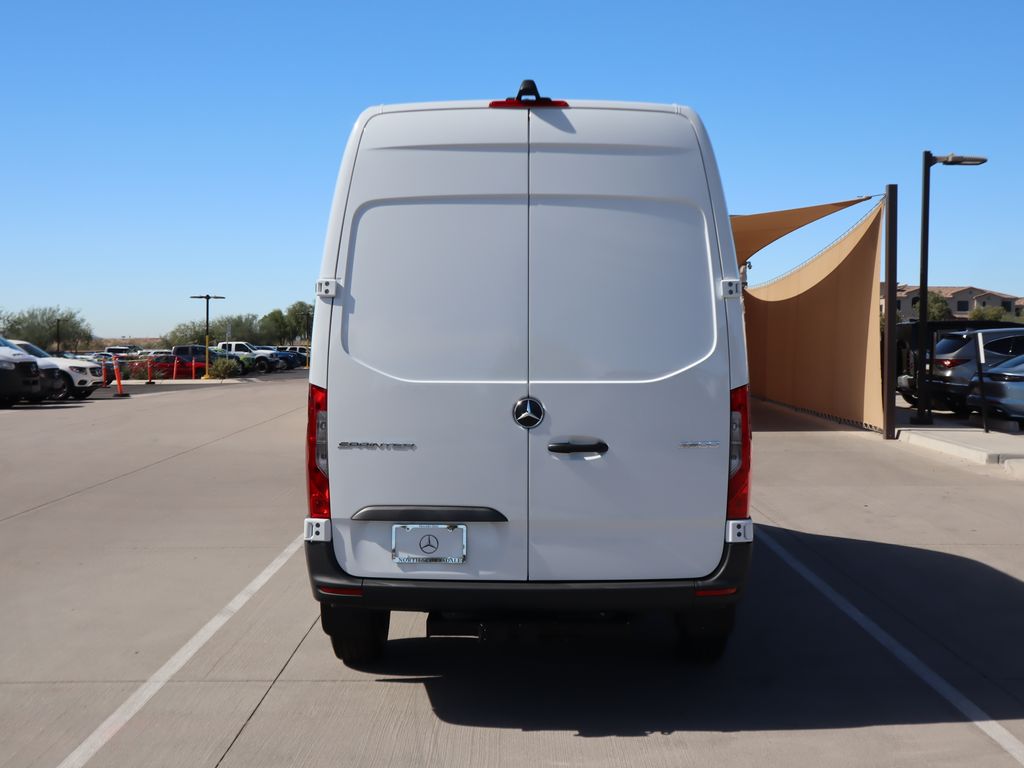 2025 Mercedes-Benz Sprinter 2500 6