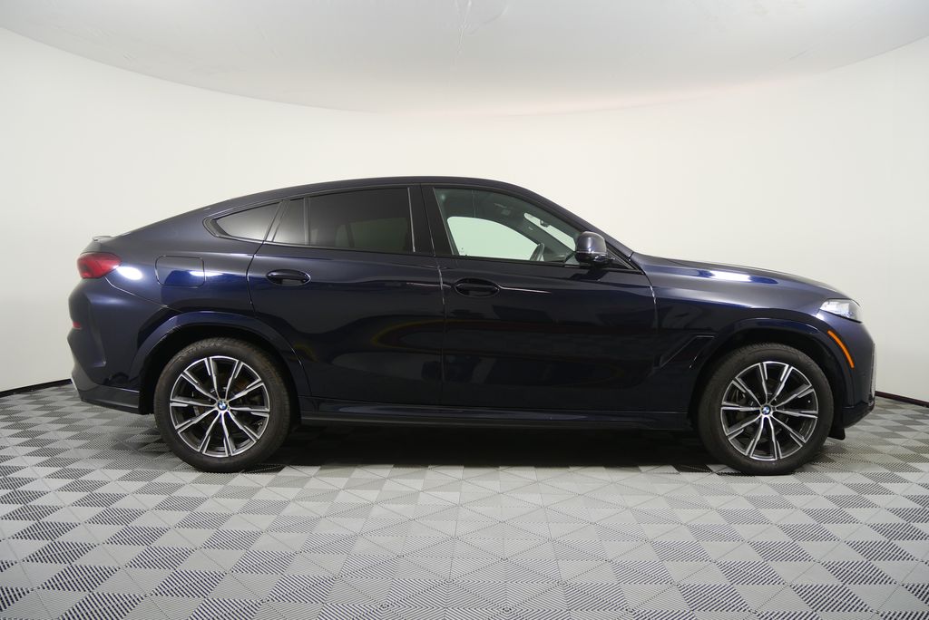 Thumbnail: 2025 BMW X6 - 2