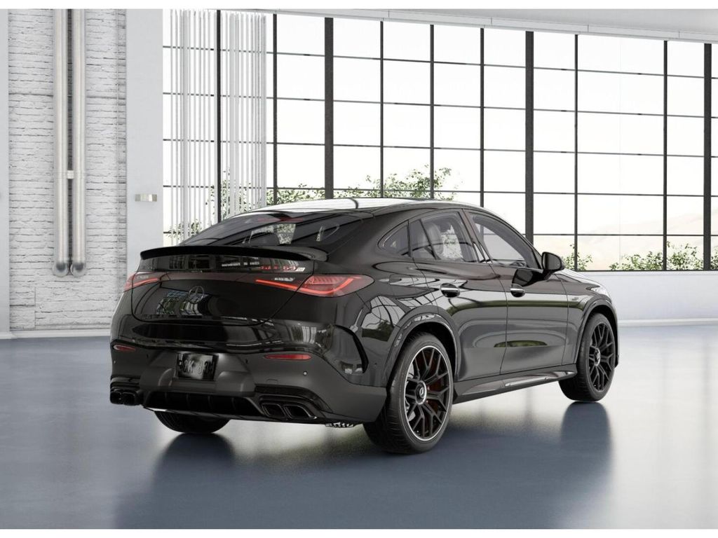 Thumbnail: 2025 Mercedes-Benz GLC - 22