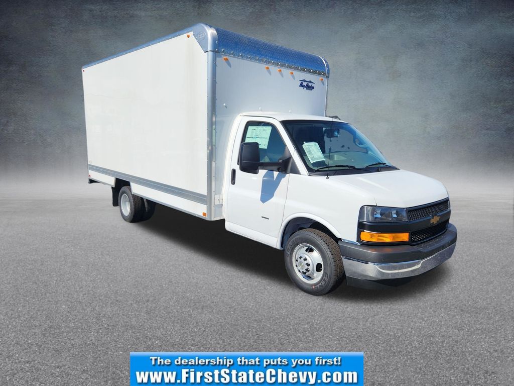 2025 Chevrolet Express Chassis 3500 Cutaway 177