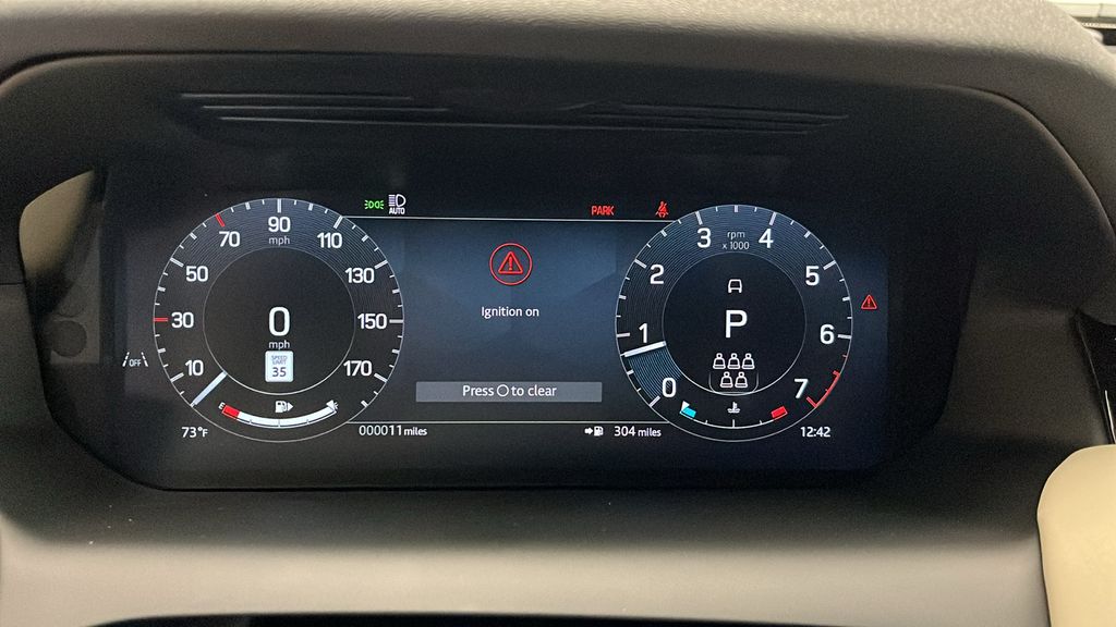 2025 Land Rover Discovery Sport S 16