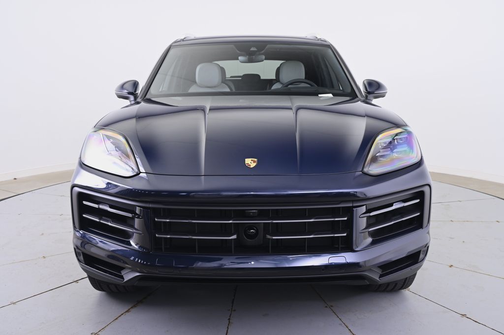 Thumbnail: 2026 Porsche Cayenne - 10