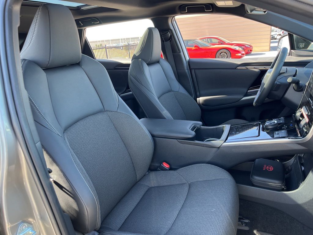 Thumbnail: 2024 Toyota bZ4X - 29