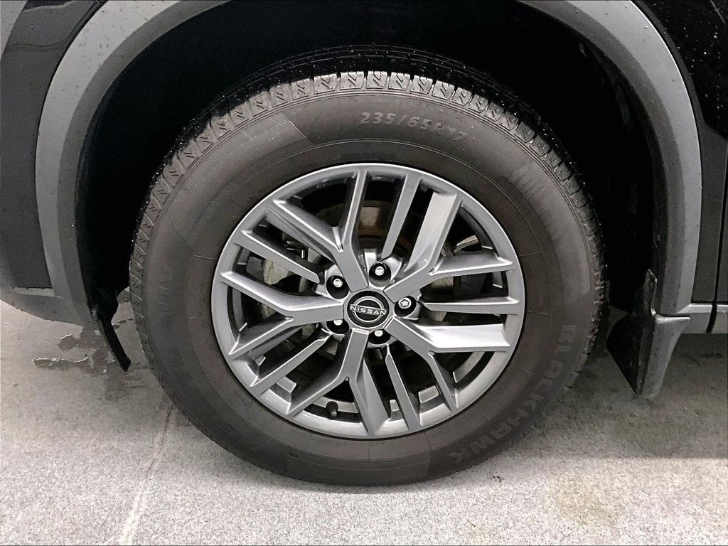 2023 Nissan Rogue — photo 7