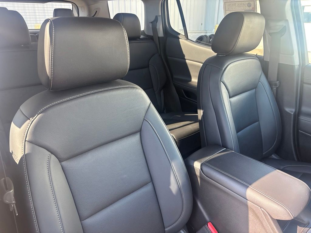 Used 2023 GMC Acadia SUV