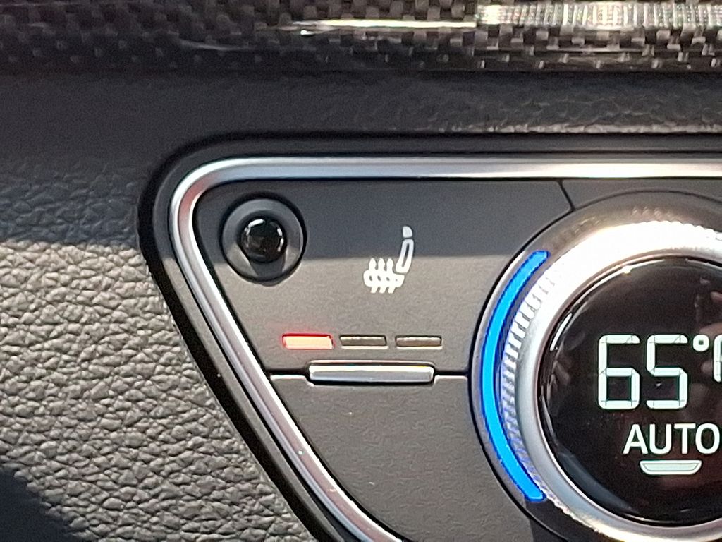 2022 Audi SQ5 Prestige 24