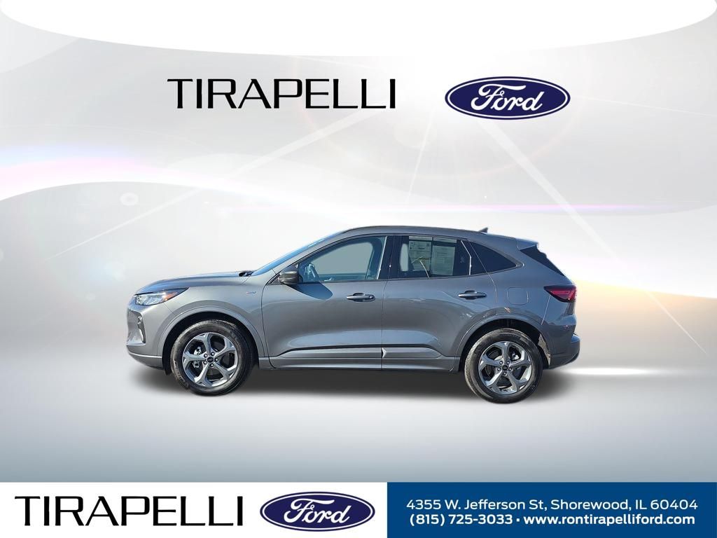 Certified Used 2023 Gray Ford ST-Line image 4