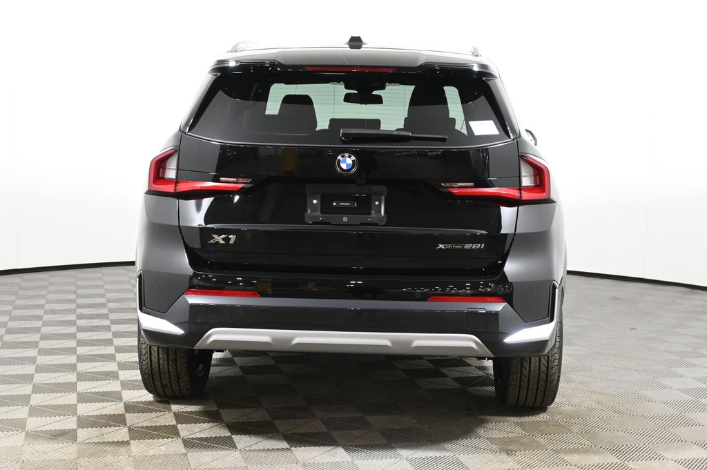 Thumbnail: 2026 BMW X1 - 6