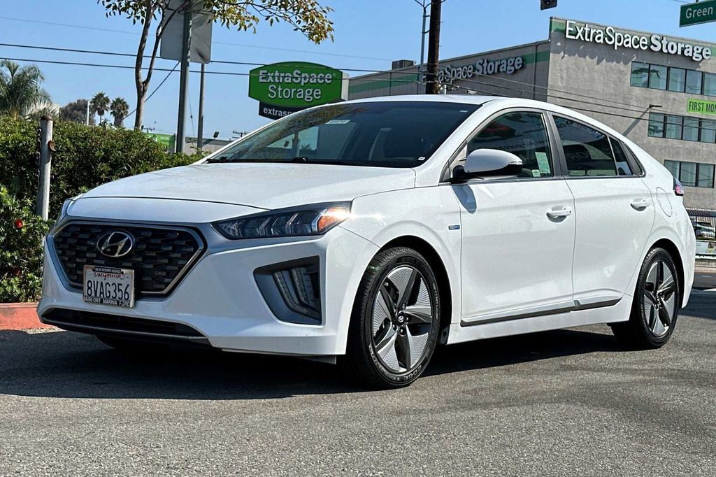 2020 Hyundai Ioniq Hybrid SEL 10