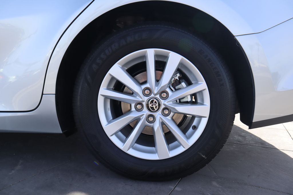 Thumbnail: 2026 Toyota Camry - 29