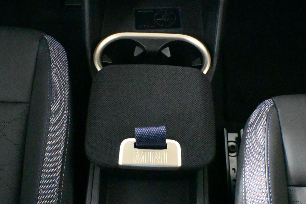 Thumbnail: 2025 MINI Cooper Countryman - 26