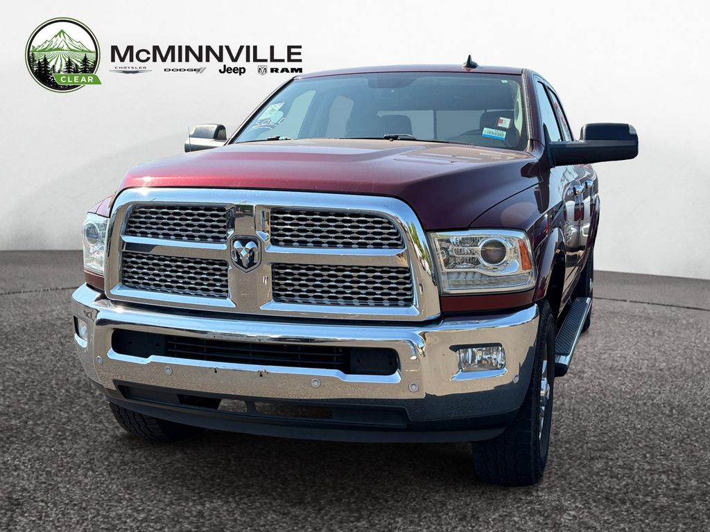  2017 RAM 2500 Laramie Crew Cab 4WD   