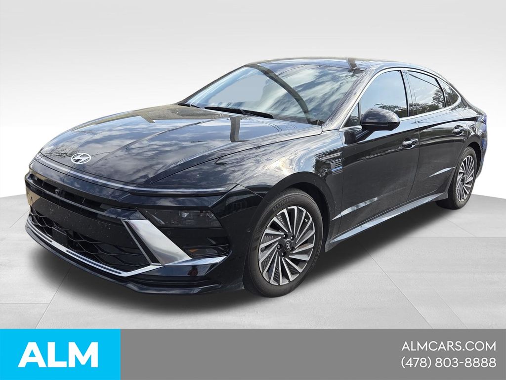 Abyss Black 2025 Hyundai Sonata Hybrid Limited FWD Sedan Front-Wheel Drive 6-Speed Automatic