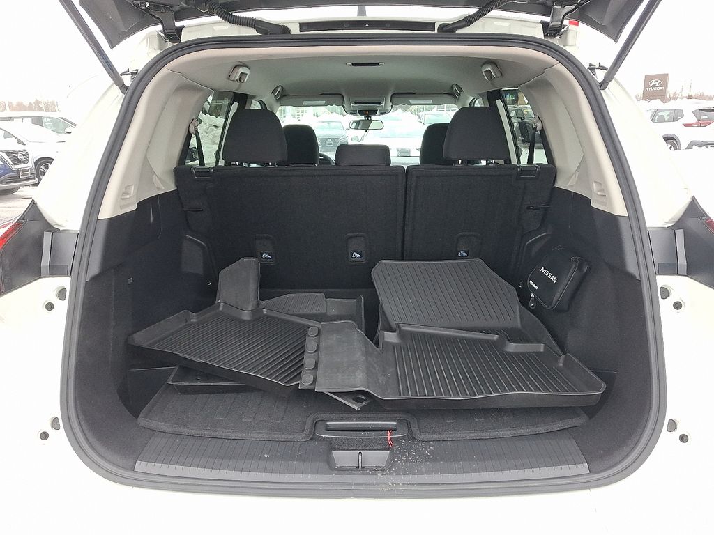 Thumbnail: 2025 Nissan Rogue - 30