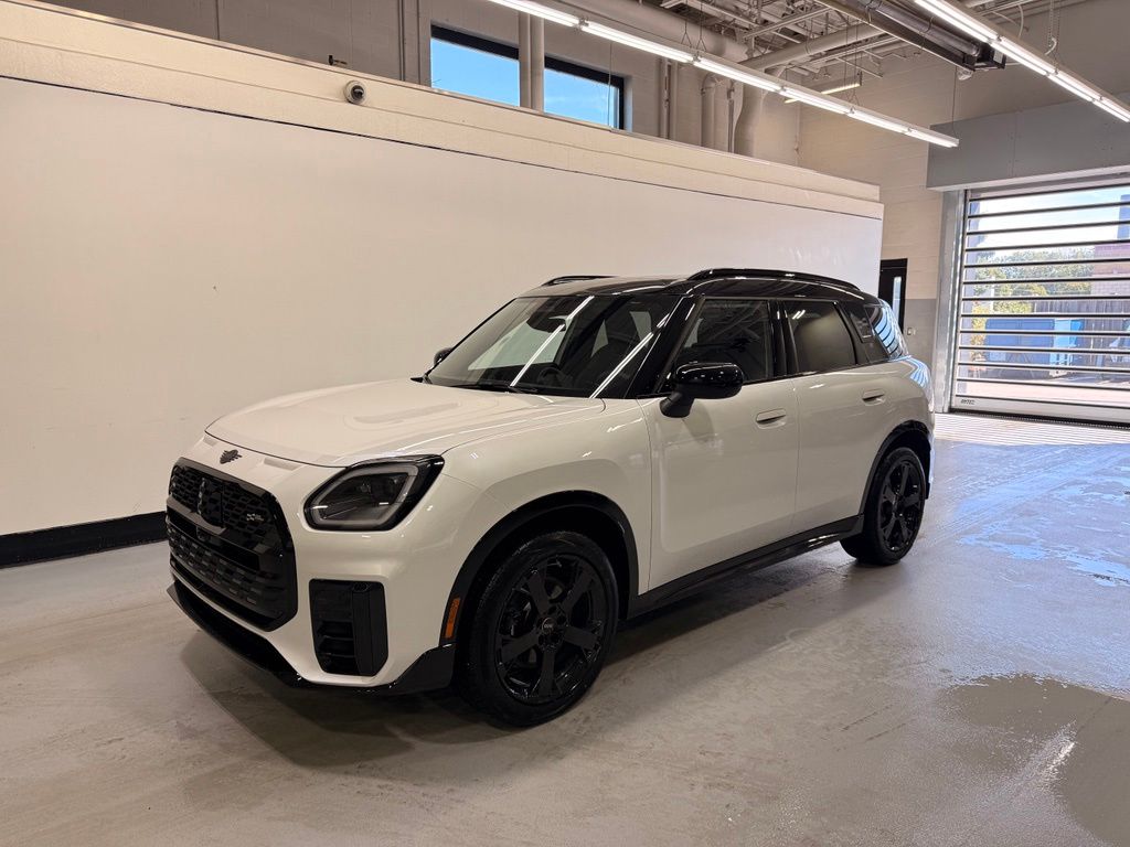 Thumbnail: 2027 MINI Cooper Countryman - 1