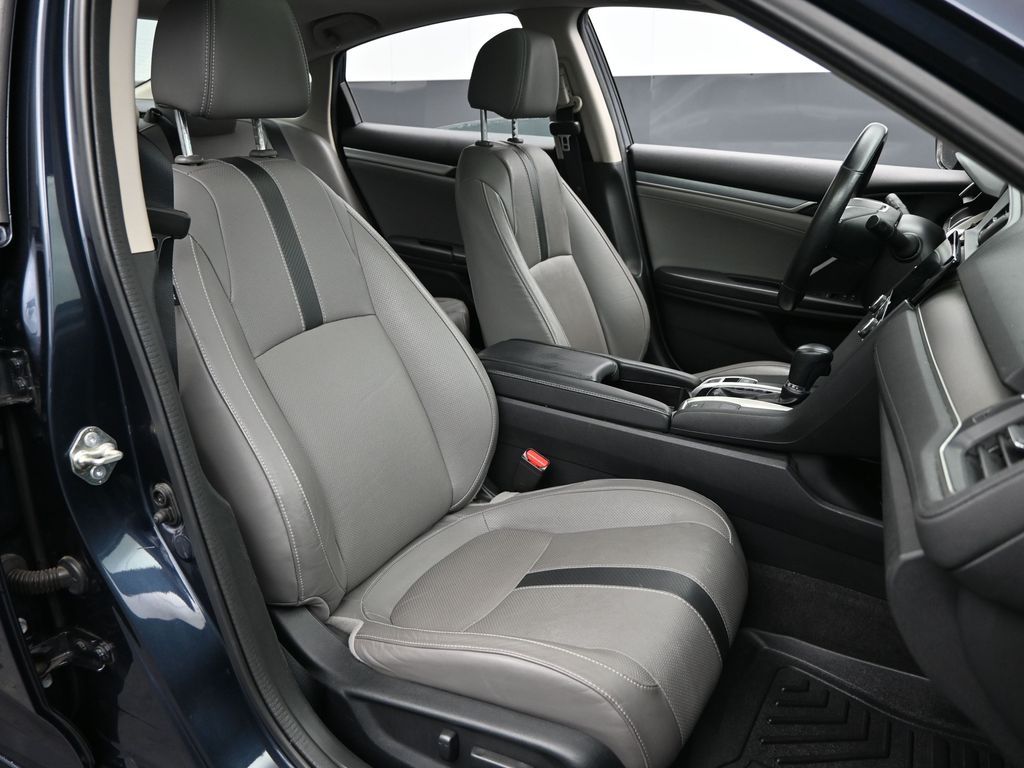 2017 Honda Civic Touring