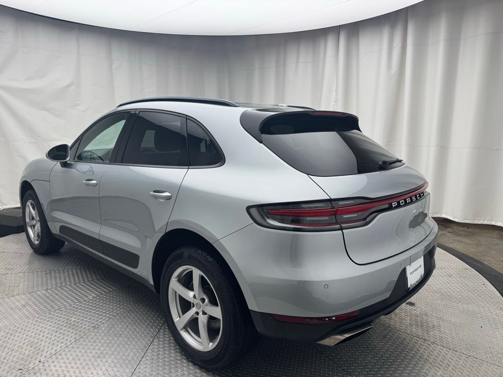 2021 Porsche Macan  3