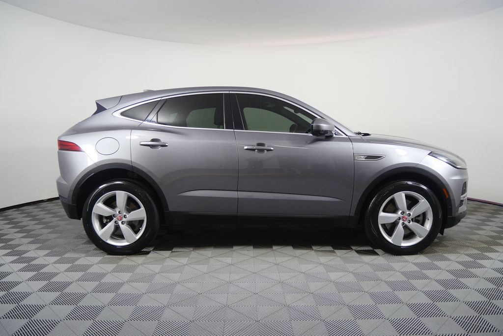 Thumbnail: 2021 Jaguar E-Pace - 2