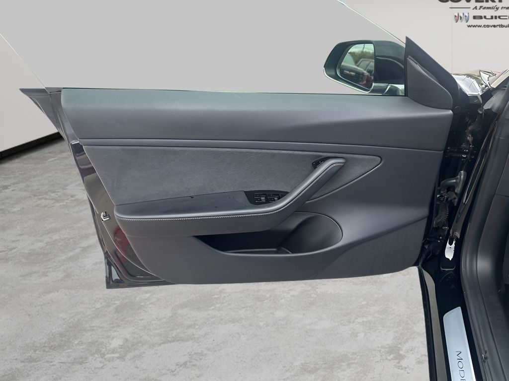 Used Car 2019 Tesla Model 3  Standard Range Plus For Sale Under $25,000 In Austin, Texas