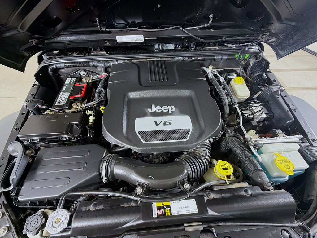 Used 2016 Jeep Wrangler SUV