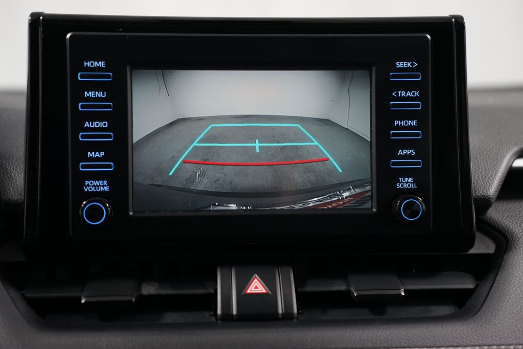 2019 Toyota RAV4 XLE 18