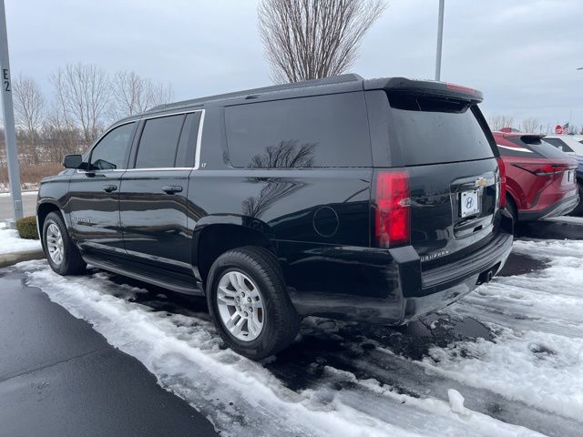 2018 Chevrolet Suburban LT 4