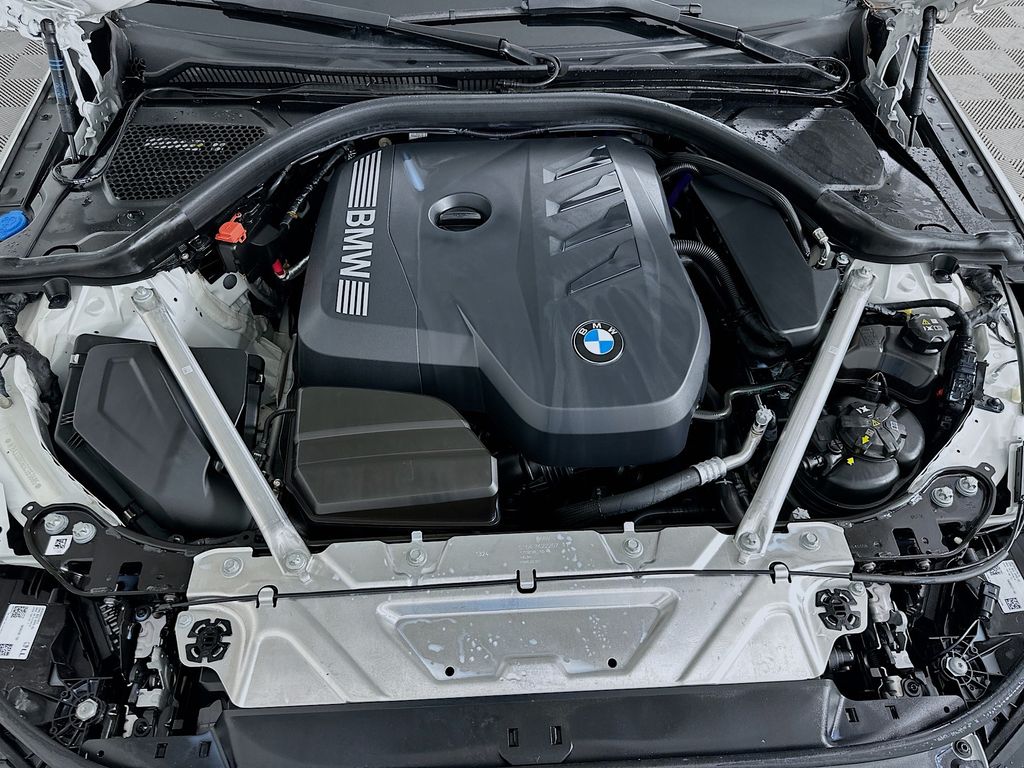 Thumbnail: 2025 BMW 4 Series - 30