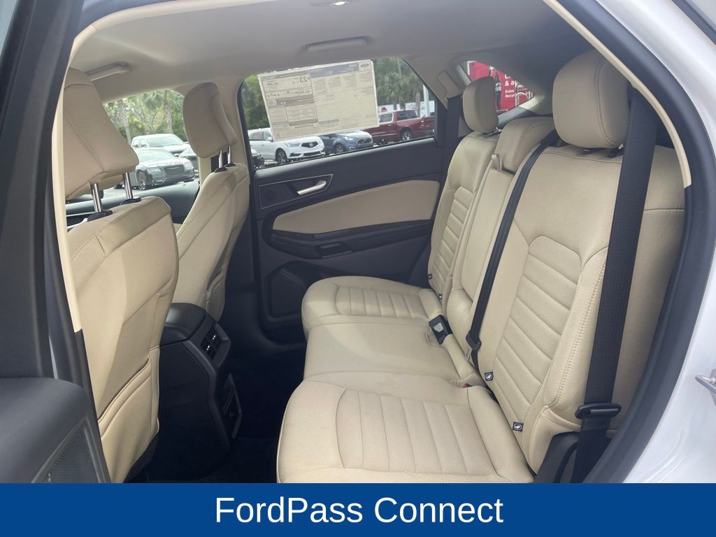 2024 Ford Edge SE