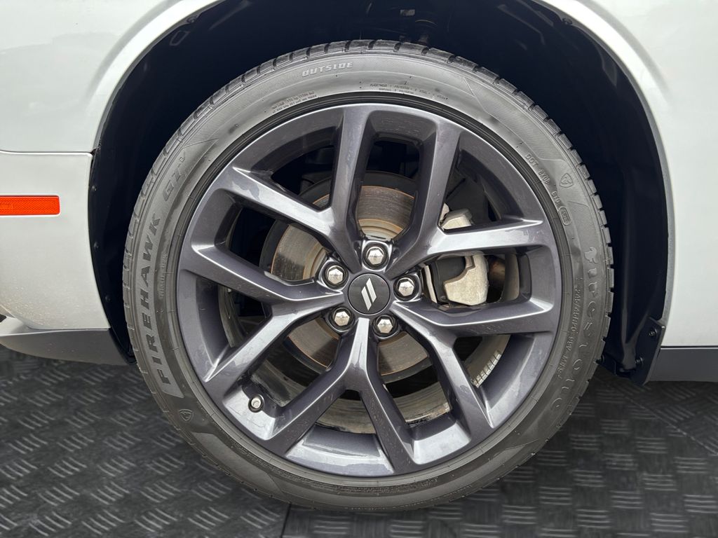 Used Car 2023 Dodge Challenger  Sxt For Sale Under $30,000 In Austin, Texas