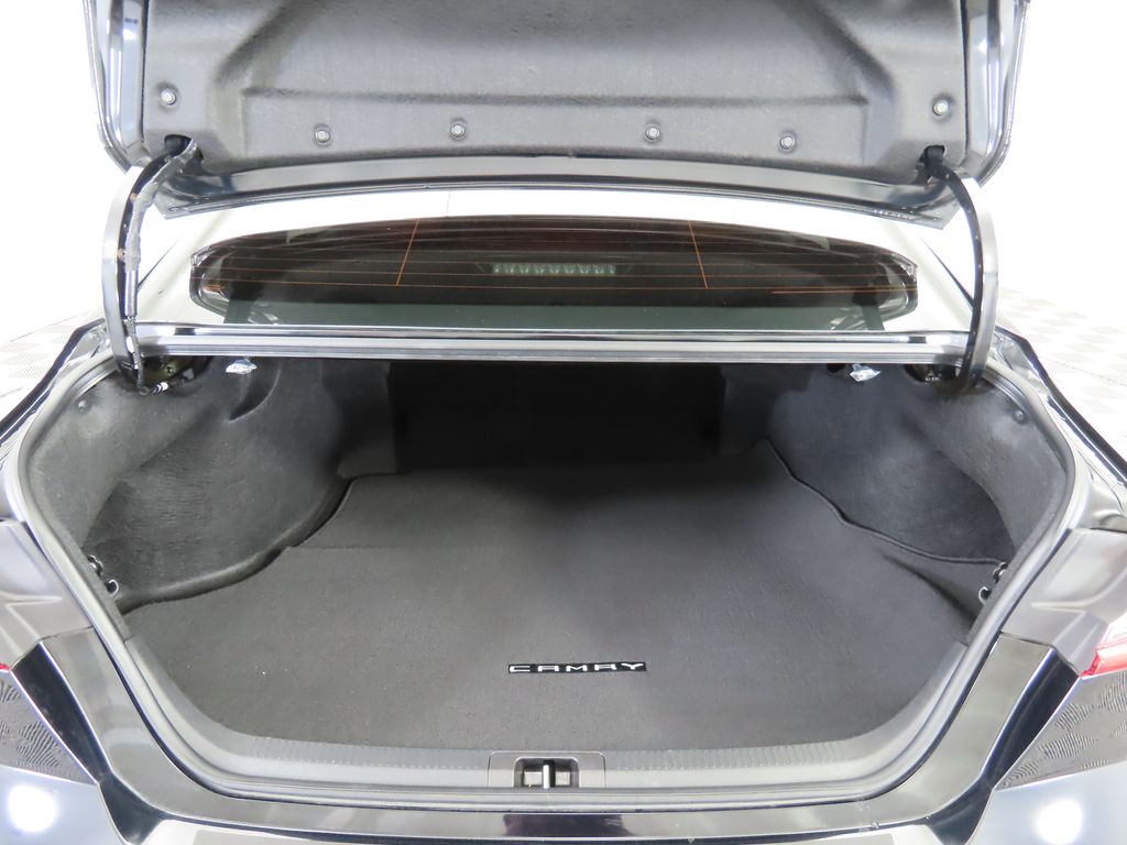 Thumbnail: 2025 Toyota Camry - 27