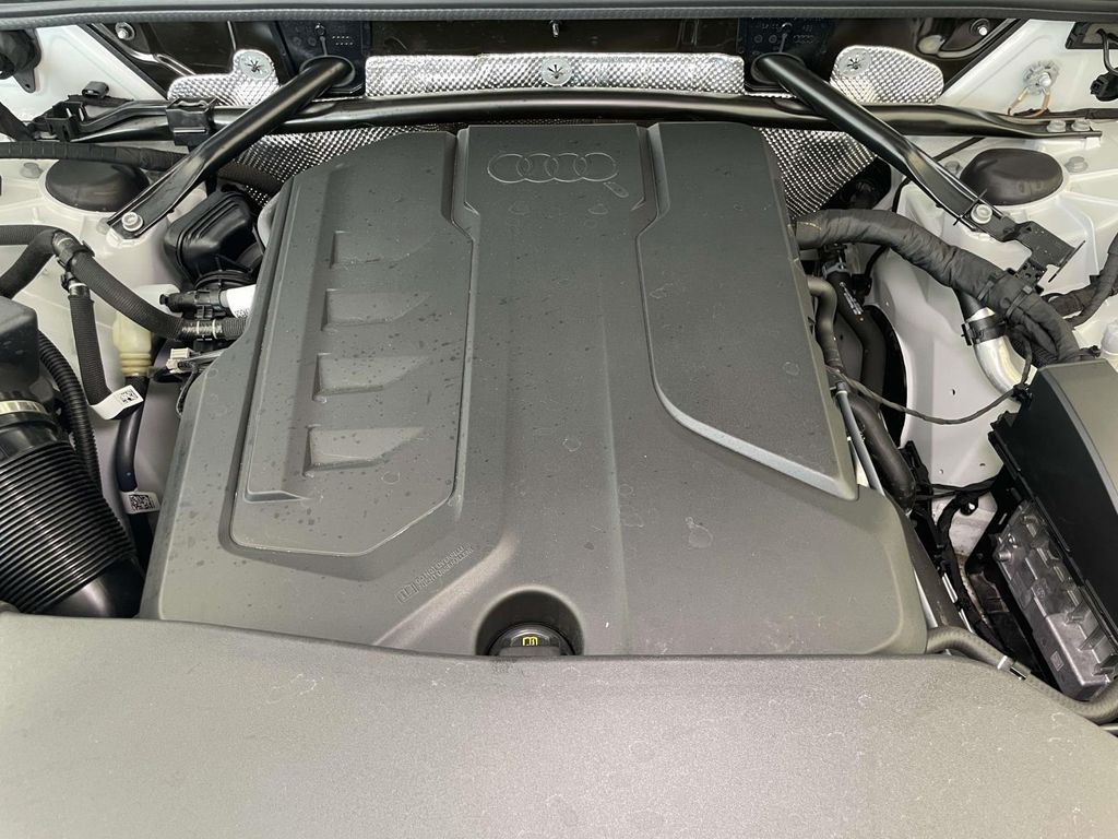 2025 Audi Q5 2.0T Premium White at Audi Porsche Sewickley