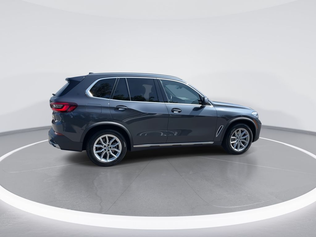 Thumbnail: 2020 BMW X5 - 8