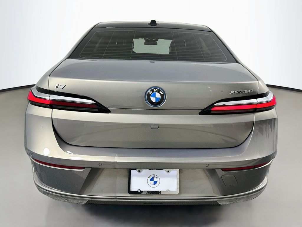 Thumbnail: 2024 BMW i7 - 6