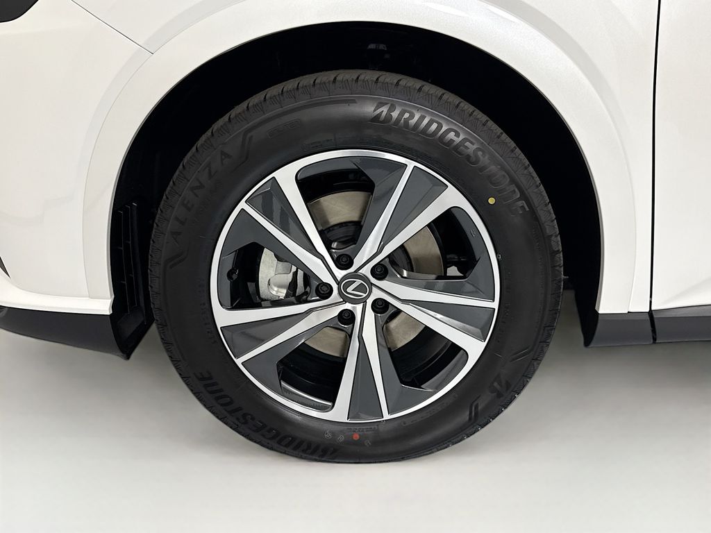 Thumbnail: 2026 Lexus RX - 31