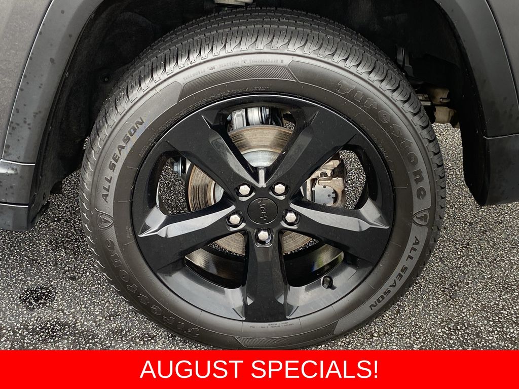 Used 2024 Jeep Grand Cherokee SUV