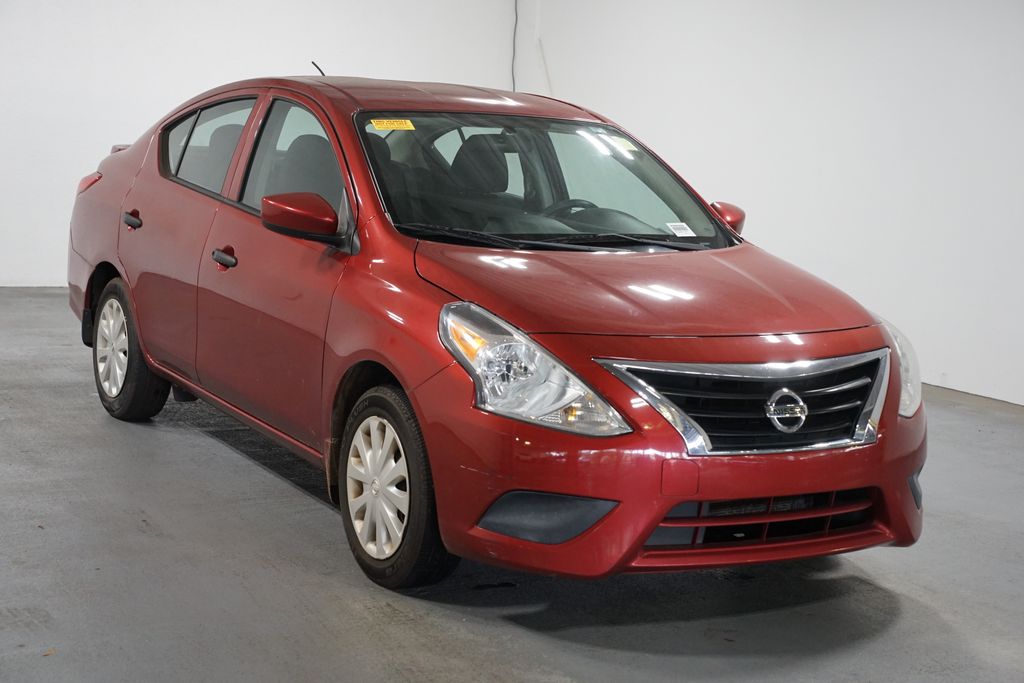 Thumbnail: 2018 Nissan Versa - 3
