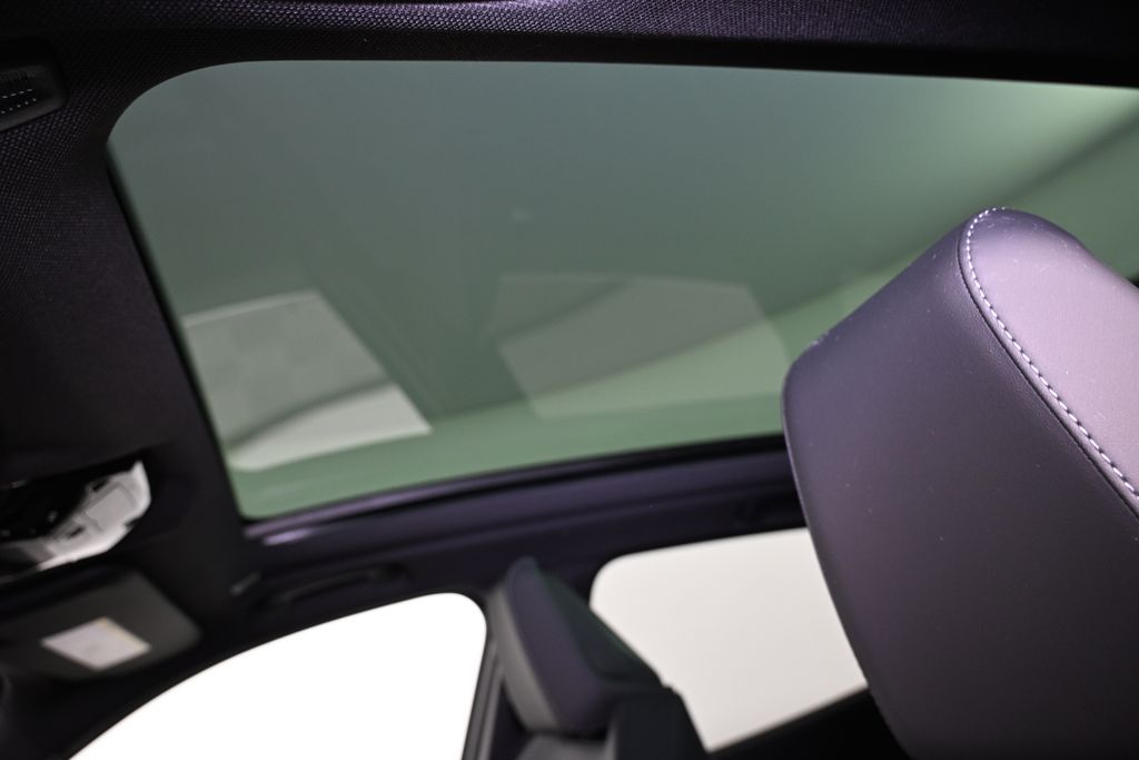 Thumbnail: 2025 BMW X3 - 20