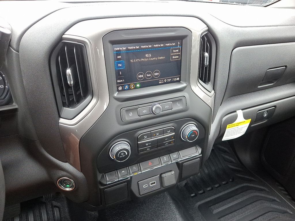 Thumbnail: 2026 Chevrolet Silverado 1500 - 7